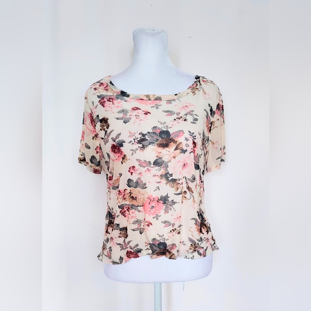 Love Charm Short Sleeve Mesh Top Shirt Beige Pink Floral Size Medium